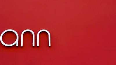 Optimización de LLM/VLM: Ajuste fino, evaluación y despliegue
