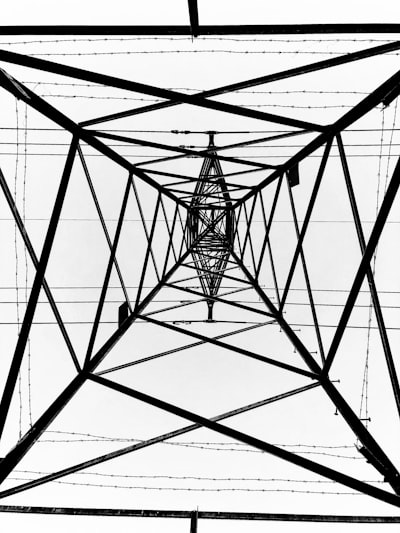 Representación estructural del espacio latente de las curvas del mercado de energía