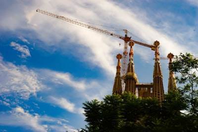 Por qué las empresas constructoras españolas prefieren software de gestión personalizado en 2024