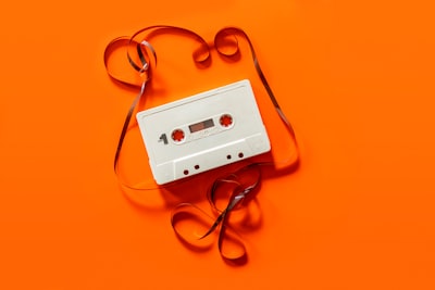 Estilo clásico y elegante para el estéreo de cassette We Are Rewind GB-001