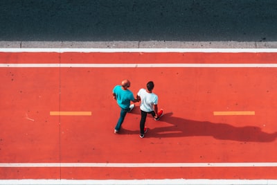 Cómo seleccionar un socio de gestión de corredores de seguros: Guía completa