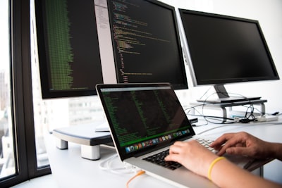 ¿Apoyo ambiental a través de modernización del software heredado?