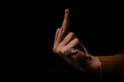 Si la IA decide mejor, ¿debe tener la última palabra?