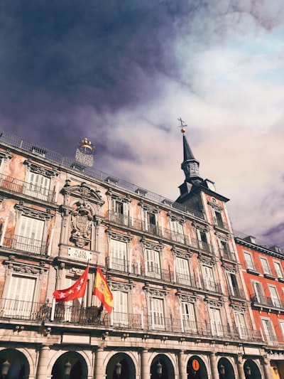 Intranet con gestión de vacaciones: proveedores líderes en Madrid