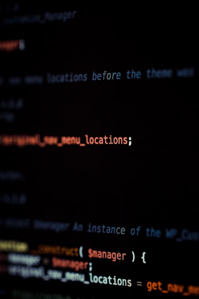 Software personalizado subcontratado: ¿local o en la nube?