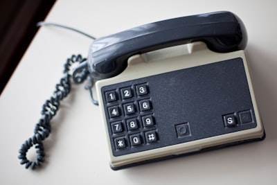 Cómo la IA mejora la eficiencia en servicios legales