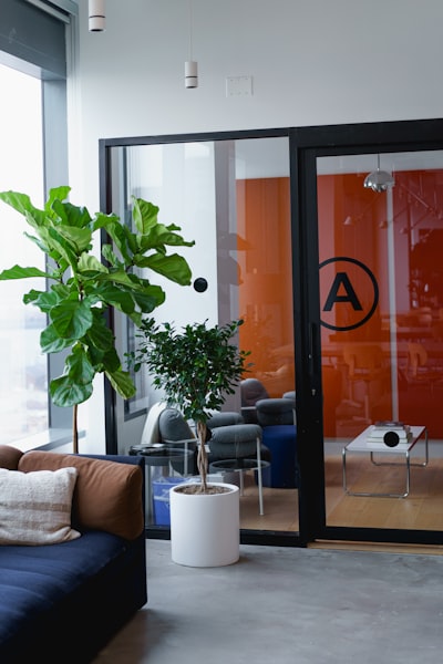 Transforma tu espacio con IA: Herramientas inteligentes para diseño de interiores
