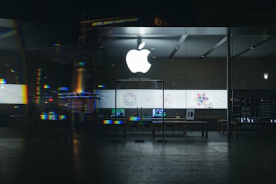 Apple mejora Control por Voz, VoiceOver y Ampliador con IA para el Día de la Accesibilidad