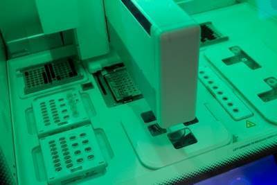 Optimización automatizada de microorganismos para biofilm mejorado