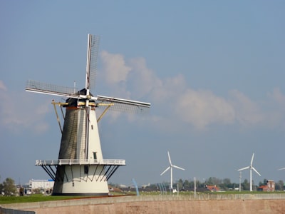 Los molinos de viento en los Países Bajos: historia y tecnología.