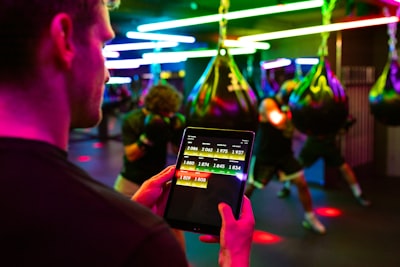 FitOne: inteligencia artificial para entrenamiento fitness profesional