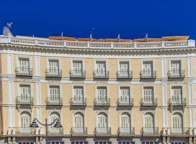 Top 100 Expertos en IA AGENCY en Figueres