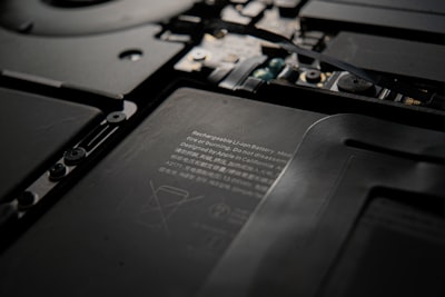 Laptops con batería de 17 horas para emprendedores