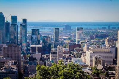 Principales industrias en demanda de empleo en Montreal en 2025