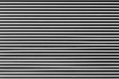 Backpropagation como Relajación Física: Gradientes Exactos en Tiempo Finito