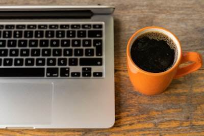 Sitios web esenciales para desarrolladores en 2026