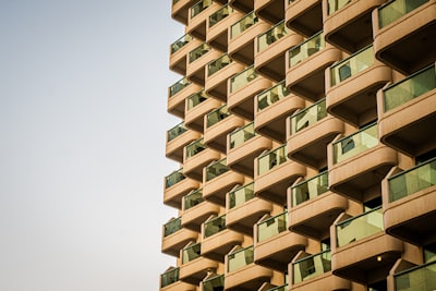 ¿Ofrece la arquitectura SaaS multiinquilino ahorros a largo plazo?