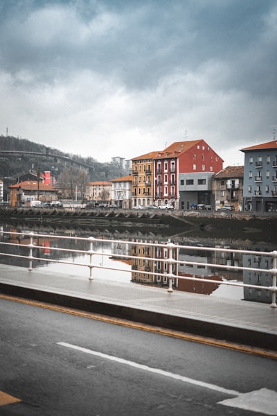 Top 20 empresas de desarrollo de aplicaciones de IA en Bilbao