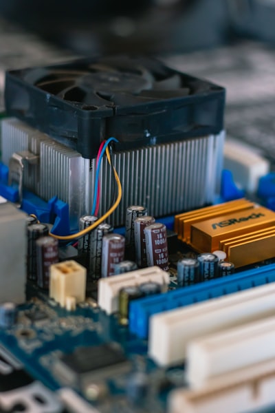 ASRock Liquid Cooling: Phantom Gaming and Steel Legend 360 LCD