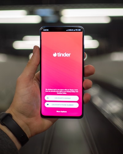 Acelera tu éxito en Tinder con cuentas seguras