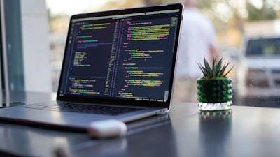Beneficios del software personalizado para empresas en la era digital