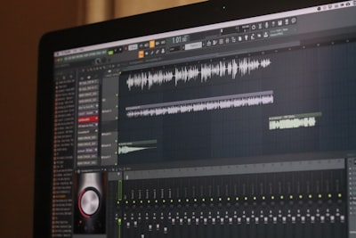 Configuración avanzada de audio y sonido en Windows 11