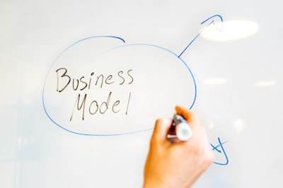 Implementación de aplicaciones empresariales en la fabricación: 5 pasos esenciales