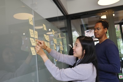 Preparando a estudiantes con aprendizaje práctico innovador