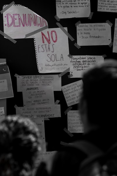 Por qué tus agentes de IA necesitan un terminal, no solo una base de datos vectorial
