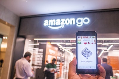 Amazon cerrará tiendas Amazon Go y Fresh