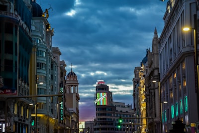 Las 5 mejores empresas de automatización para pymes en Madrid