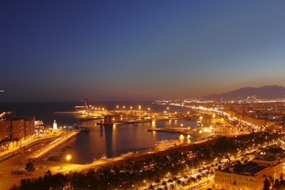 Top 10 Herramientas para la automatización del monitoreo de proveedores críticos en Málaga
