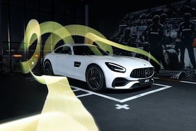 Mercedes AMG GT cupé eléctrico de cuatro puertas: 0 a 60 en 2 segundos