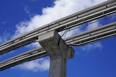 Manteniendo el significado estable: infraestructura para 2025