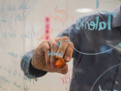 Intranet inteligente con IA y automatización