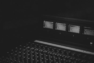 Construyendo un Sistema de Automatización de YouTube con Claude AI: Noticias a Cortos en Minutos