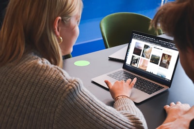 ¿Cómo mejorar el sitio web corporativo con la retroalimentación de los usuarios?