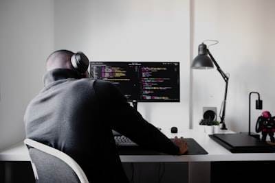 Cómo reducir $100K en gastos de programación con la contratación adecuada