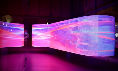 Hologramas adaptables a pantallas y escenas
