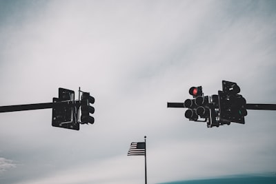 El paso de paneles de control a decisiones con análisis de IA