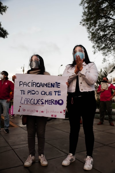 El choque entre megacontratos 2026 y la crisis oculta de TI