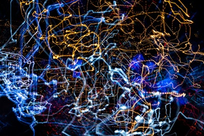 Explorando Redes Neuronales con Circuitos Dispersos