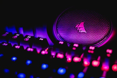 Teclado inalámbrico Corsair para juegos: $50 (69% de descuento)