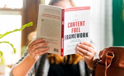 Cómo elegir entre Contenido y Interactividad en tu Framework Web