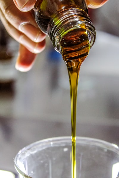 Aceite de cocina usado: la alternativa al combustible de aviación