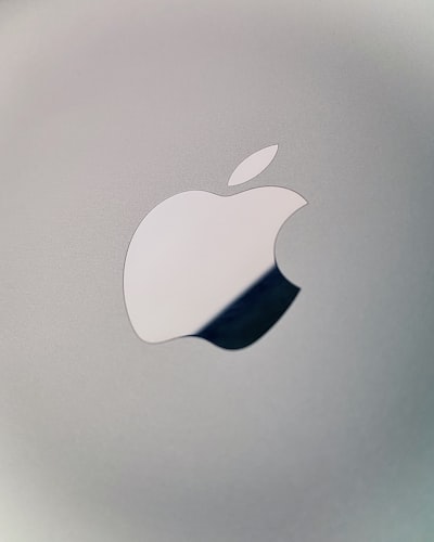 Alerta de Apple para iPhones desactualizados por exploits basados en la web
