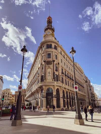 Top 5 Expertos en automatización de firmas de documentos de RRHH en Madrid