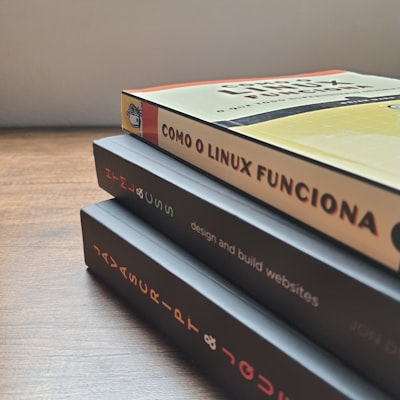 IA vs Algoritmos Clásicos: Expectativas no Cumplidas en el Máximo Conjunto Independiente