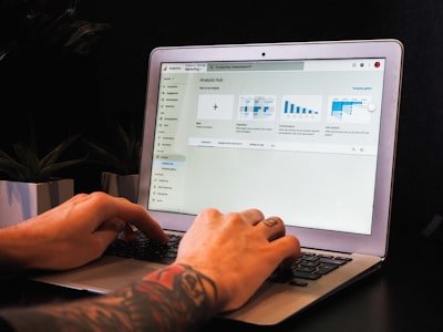 Cómo garantizamos el éxito de tu software web empresarial