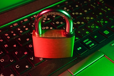 Expertos en portal de inversores con KYC y AML: guía 2026 en Murcia